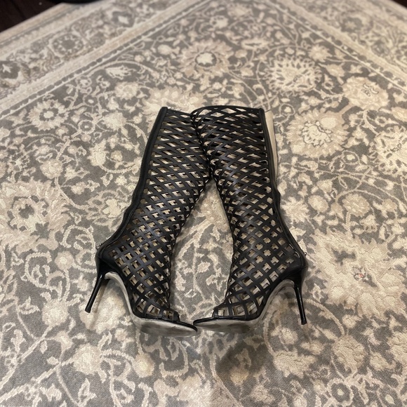 Michael Korr gladiator sandals - Picture 1 of 1